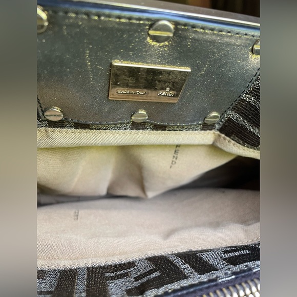 FENDI Zucca MIA Large  Bag. Like new condition.full inclusion . Authentic w/COA - Picture 9 of 16